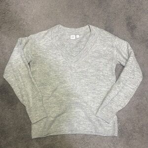GAP Light Gray V-Neck Pullover